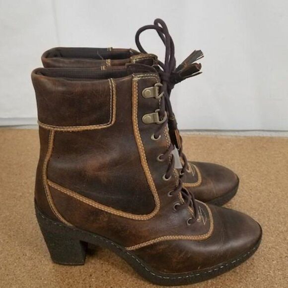 Timberland Heeled Booties, Dark Brown Size 7 - Picture 1 of 6